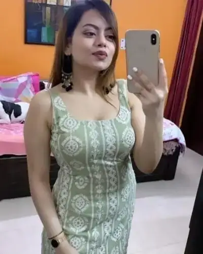 Call Girl in Mahroni